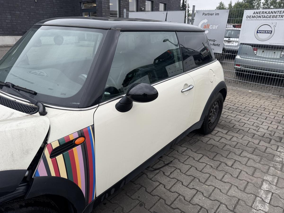 Mini Cooper R50 original T&uuml;r vorn links PEPPER WHITE 850 Rohbau Bj.2003
